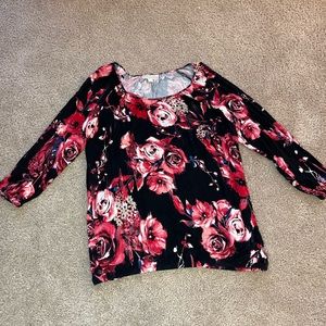 Black and Red Floral Dana Buchman Shirt